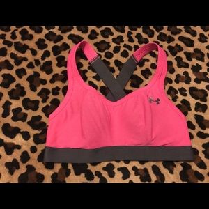 ✨SOLD Under Armour Sports Bra